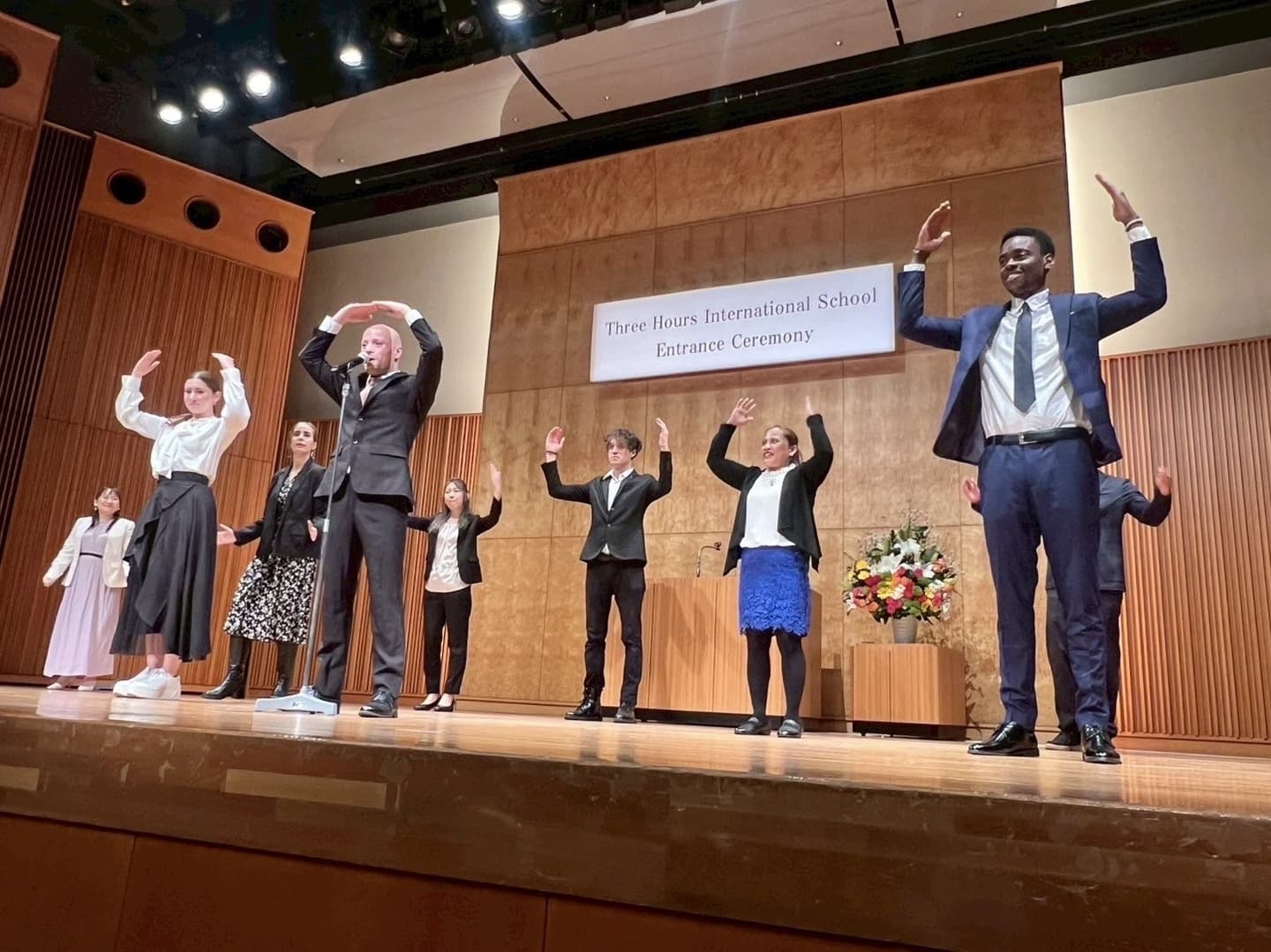 スリーアワーズ インターナショナルスクール　碑文谷　都立大学　目黒　internationalschool　megro toritudaigaku himonnya